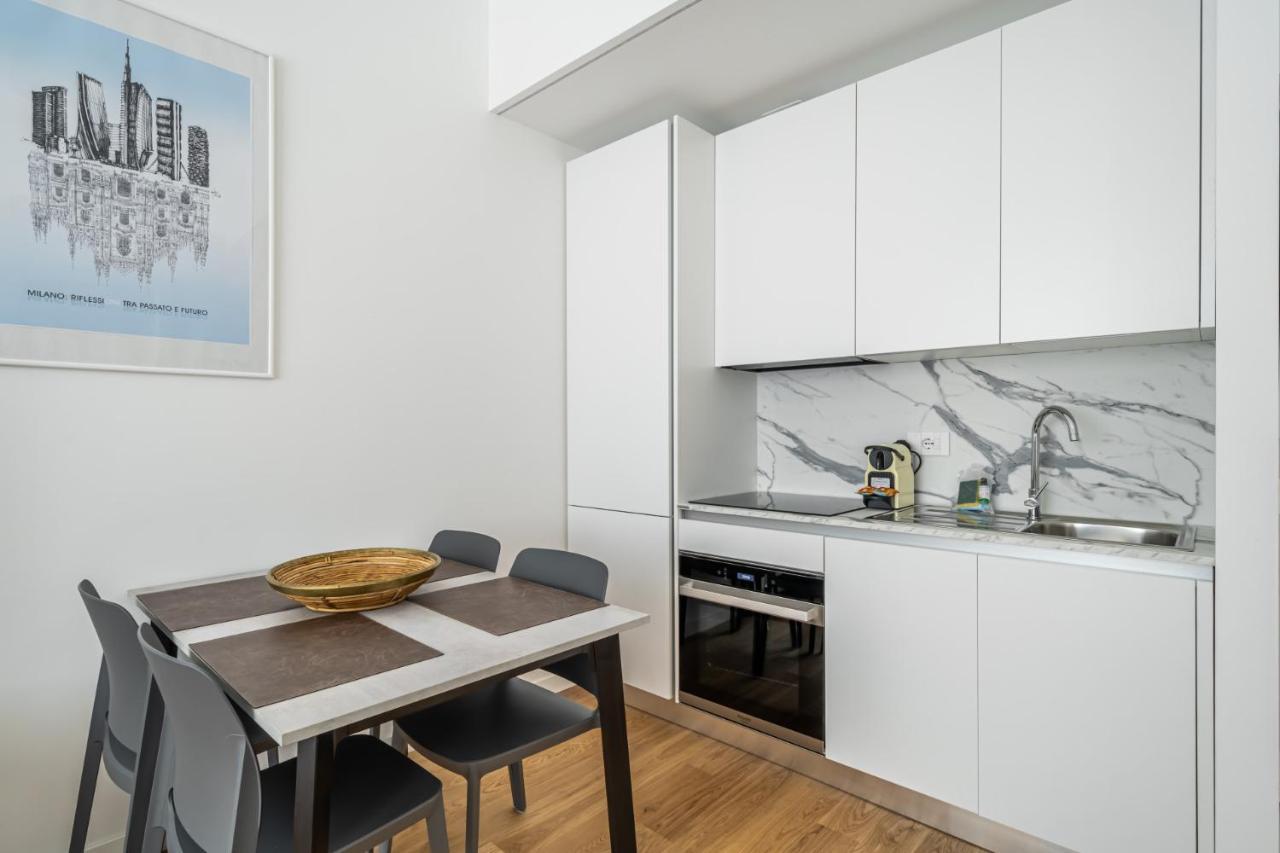 Easylife - Moderno Rifugio A Due Passi Dal Duomo Apartment Milan